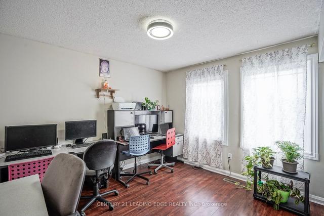upper - 29 Junewood Cres, House detached with 4 bedrooms, 2 bathrooms and 1 parking in Brampton ON | Image 13