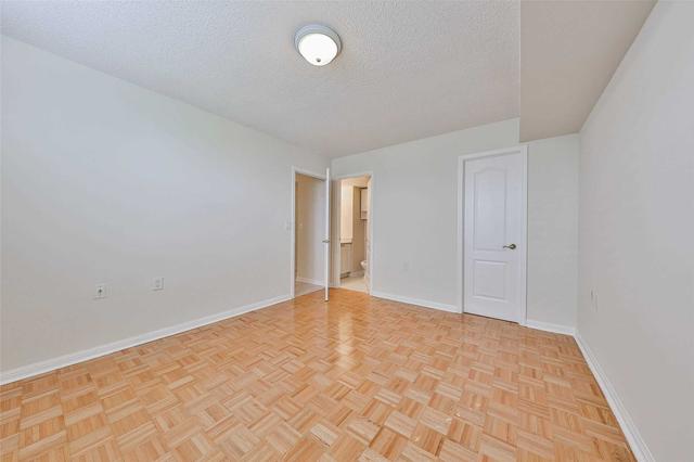 308 - 2500 Rutherford Rd W, Condo with 2 bedrooms, 2 bathrooms and 1 parking in Vaughan ON | Image 20