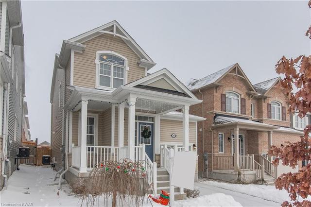 365 Falling Green Crescent, House detached with 3 bedrooms, 2 bathrooms and 2 parking in Kitchener ON | Image 2