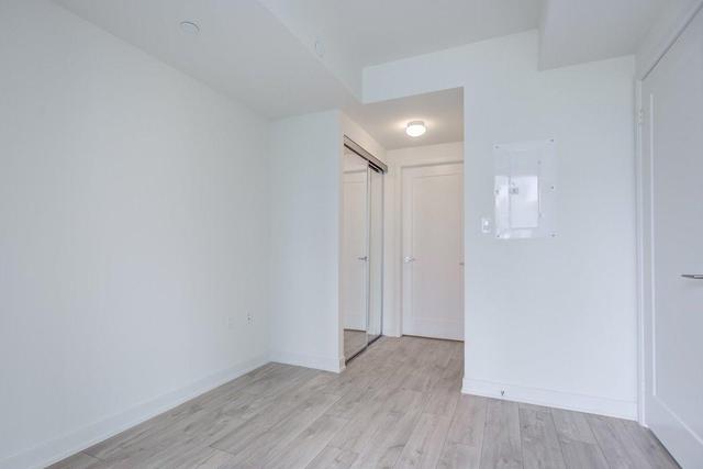503E - 576 Front St W, Condo with 2 bedrooms, 2 bathrooms and null parking in Toronto ON | Image 14