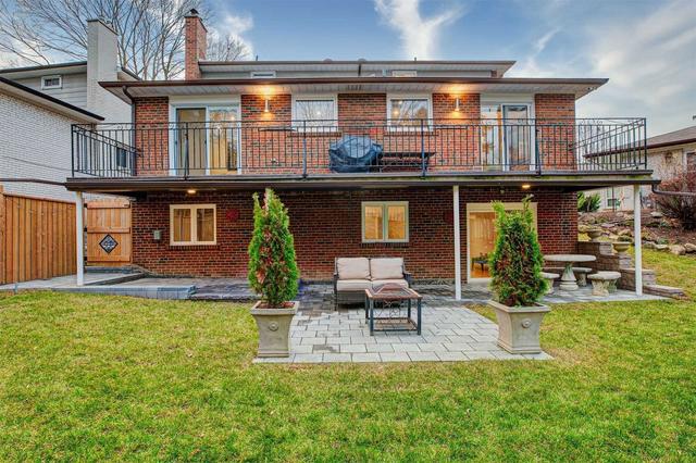 14 Sherin Crt, House detached with 4 bedrooms, 3 bathrooms and 6 parking in Toronto ON | Image 29