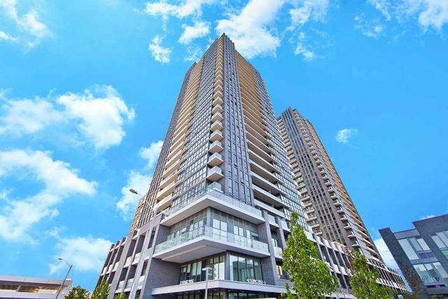 805 - 2 Sonic Way, Condo with 1 bedrooms, 2 bathrooms and 1 parking in Toronto ON | Image 1