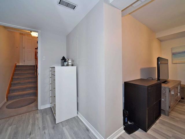 10 - 8050 Islington Ave, Townhouse with 3 bedrooms, 3 bathrooms and 2 parking in Vaughan ON | Image 24