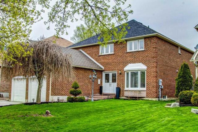 212 Carrington Dr, House detached with 4 bedrooms, 3 bathrooms and 2 parking in Richmond Hill ON | Image 1