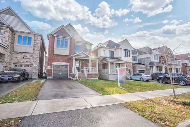 17 Festival Crt, House detached with 4 bedrooms, 3 bathrooms and 3 parking in East Gwillimbury ON | Image 12