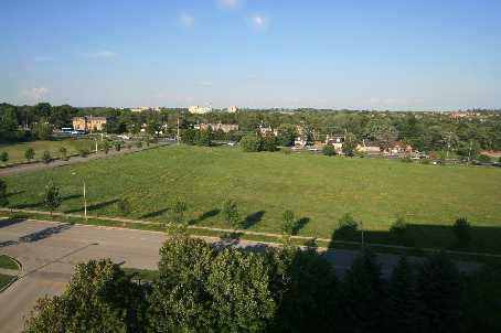 1014 - 20 Harding Blvd, Condo with 2 bedrooms, 2 bathrooms and 1 parking in Richmond Hill ON | Image 9