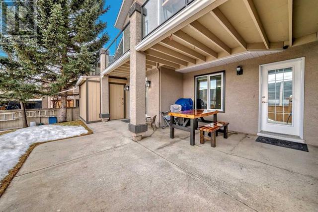 56 Mckenzie Lake Crescent Se, House detached with 5 bedrooms, 3 bathrooms and 8 parking in Calgary AB | Image 38