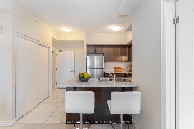 414 - 640 Sauve St, Condo with 2 bedrooms, 2 bathrooms and 1 parking in Milton ON | Image 2