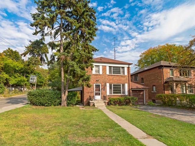 199 South Kingsway, House detached with 3 bedrooms, 2 bathrooms and 5 parking in Toronto ON | Image 4