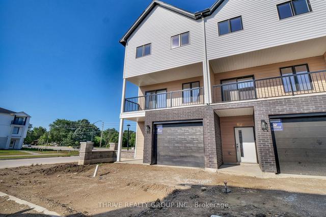 52 - 1595 Capri Cres, Townhouse with 3 bedrooms, 4 bathrooms and 2 parking in London ON | Image 17