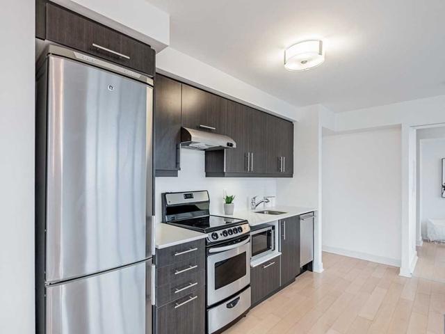 1103 - 320 Richmond St E, Condo with 2 bedrooms, 2 bathrooms and 1 parking in Toronto ON | Image 16