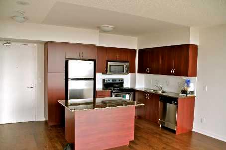 2003 - 15 Legion Rd N, Condo with 1 bedrooms, 1 bathrooms and 1 parking in Toronto ON | Image 1