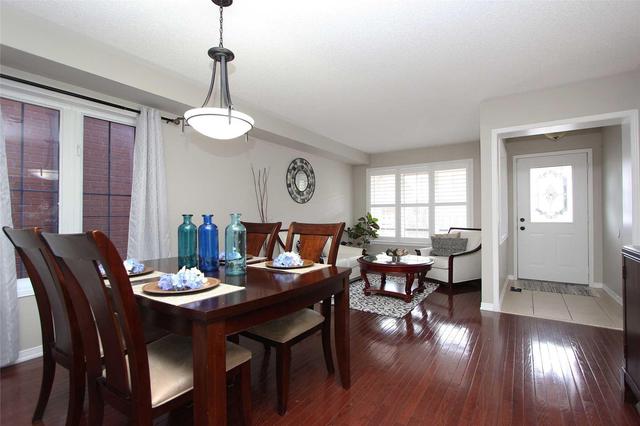 3 Tansley Cres, House detached with 3 bedrooms, 4 bathrooms and 2 parking in Ajax ON | Image 4