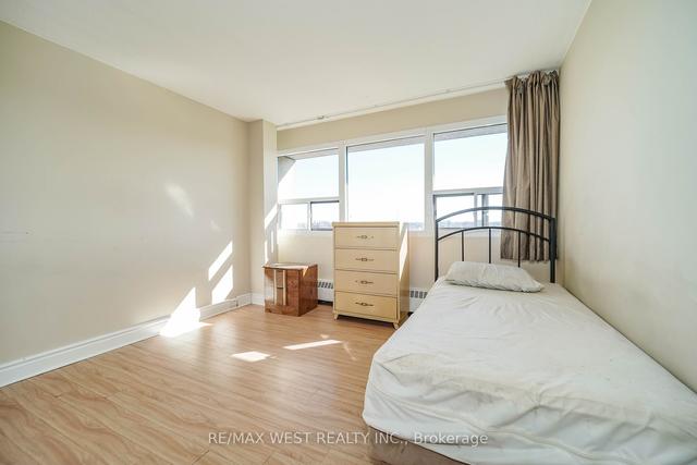 2111 - 100 Leeward Glwy, Condo with 2 bedrooms, 1 bathrooms and 1 parking in Toronto ON | Image 12