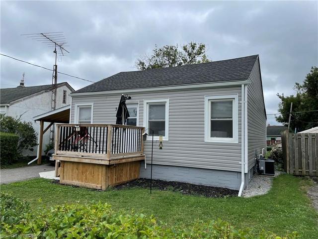 5 Plymouth Avenue, House detached with 3 bedrooms, 2 bathrooms and 4 parking in St. Catharines ON | Image 13