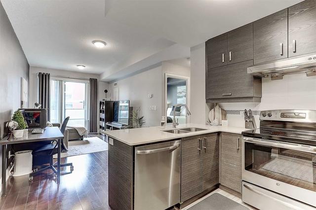 205 - 1 Uptown Dr, Condo with 1 bedrooms, 1 bathrooms and 1 parking in Markham ON | Image 2