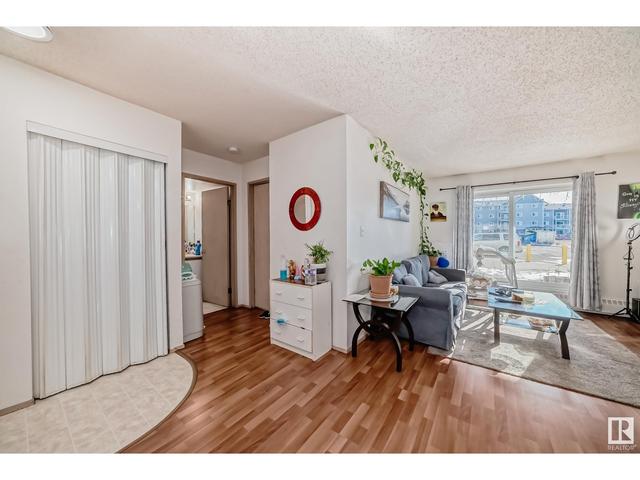 121 - 5065 31 Av Nw, Condo with 2 bedrooms, 2 bathrooms and null parking in Edmonton AB | Image 3