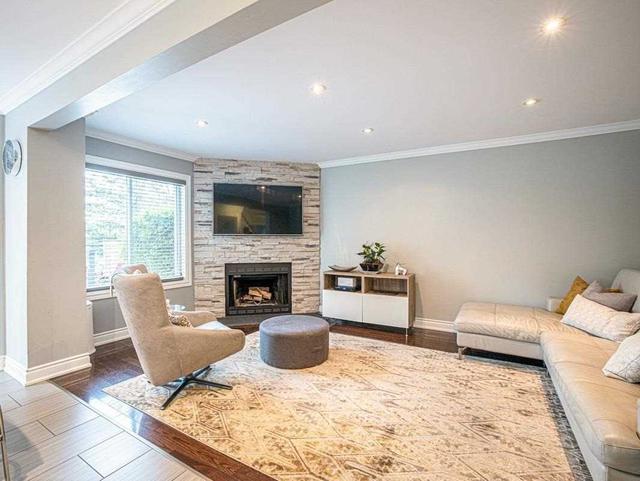 136 Ferndale Dr S, House detached with 4 bedrooms, 3 bathrooms and 4 parking in Barrie ON | Image 33