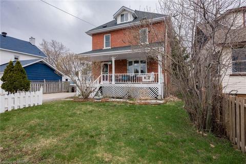 1468 Cassells Street, House detached with 4 bedrooms, 1 bathrooms and 4 parking in North Bay ON | Card Image