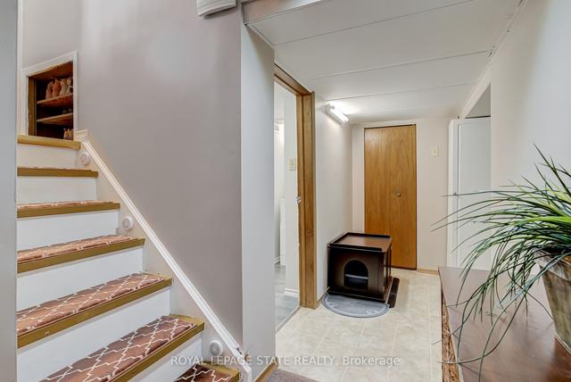 204 Summerhill Ave, House detached with 2 bedrooms, 2 bathrooms and 3 parking in Hamilton ON | Image 26