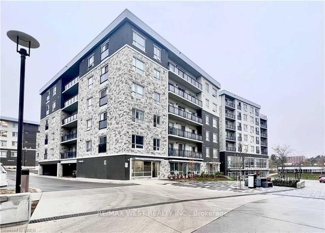 g212 - 275 Larch St, Condo with 2 bedrooms, 2 bathrooms and 0 parking in Waterloo ON | Image 1