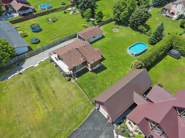 79 Hillside Dr, House detached with 3 bedrooms, 2 bathrooms and 14 parking in Kawartha Lakes ON | Image 30