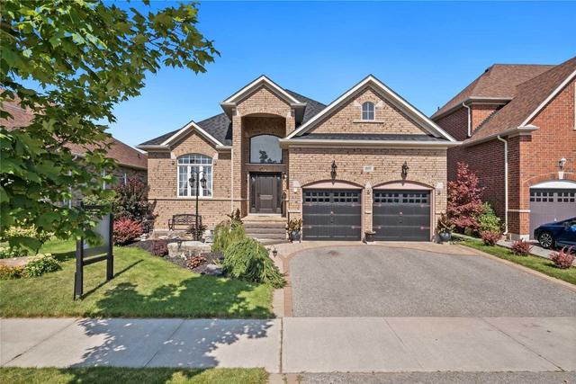 1697 Clearbrook Dr, House detached with 3 bedrooms, 3 bathrooms and 6 parking in Oshawa ON | Image 1