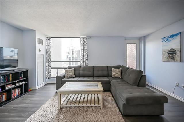 1602 - 222 Jackson Street W, Condo with 2 bedrooms, 1 bathrooms and 1 parking in Hamilton ON | Image 6