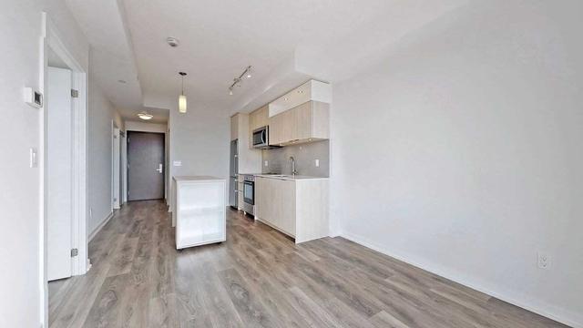1604 - 50 Forest Manor Rd, Condo with 1 bedrooms, 2 bathrooms and 1 parking in Toronto ON | Image 3