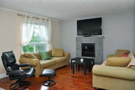 728 Butternut Ave, House detached with 3 bedrooms, 4 bathrooms and 2 parking in Waterloo ON | Image 3