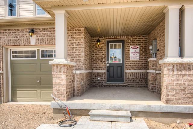 07 - 570 Linden Dr, Townhouse with 3 bedrooms, 3 bathrooms and 2 parking in Cambridge ON | Image 2