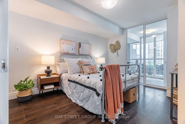 1201 - 18 Spring Garden Ave, Condo with 1 bedrooms, 1 bathrooms and 1 parking in Toronto ON | Image 2