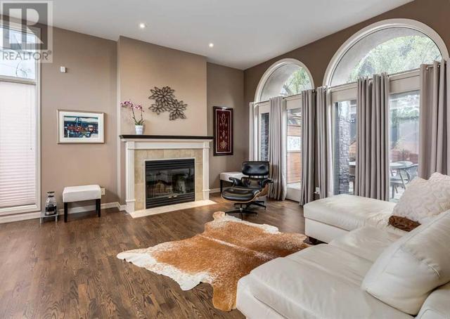 111 16 Street Nw, House detached with 3 bedrooms, 3 bathrooms and 1 parking in Calgary AB | Image 12