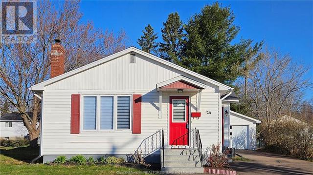 24 Watson Ave, House detached with 3 bedrooms, 2 bathrooms and null parking in Moncton NB | Image 2