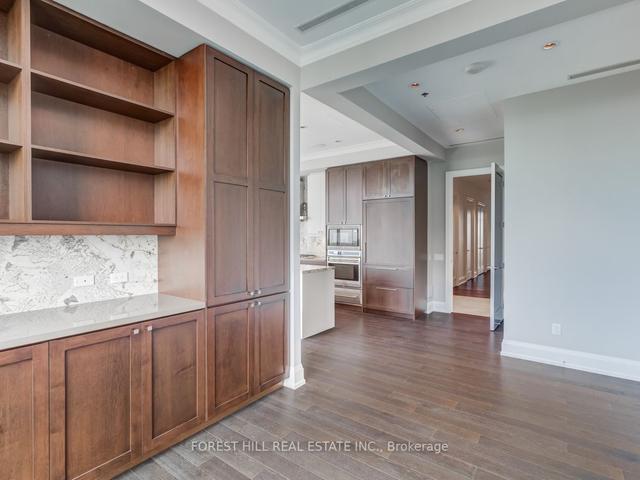 ph1 - 320 Tweedsmuir Ave, Condo with 4 bedrooms, 6 bathrooms and 2 parking in Toronto ON | Image 4