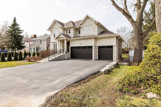 365 Lodor St, House detached with 4 bedrooms, 5 bathrooms and 12 parking in Hamilton ON | Image 1
