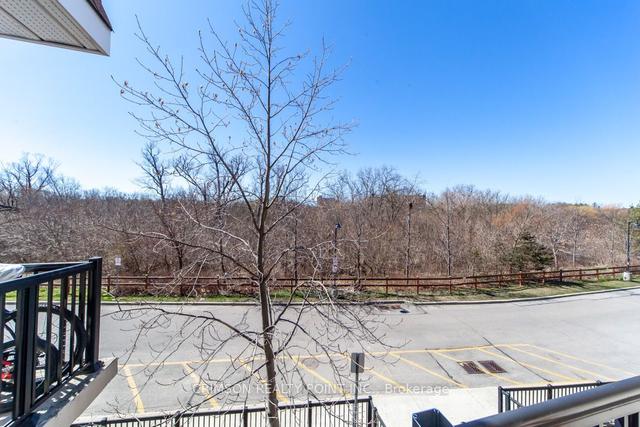 2017 - 3035 Finch Ave W, Townhouse with 3 bedrooms, 3 bathrooms and 1 parking in Toronto ON | Image 30