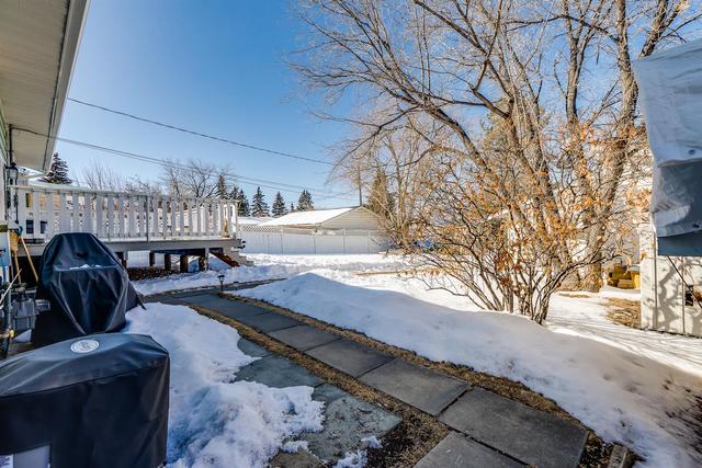 413 Main Street Nw, House detached with 4 bedrooms, 2 bathrooms and 5 parking in Calgary AB | Image 20