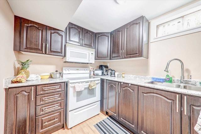 38 Fisher Cres, House detached with 3 bedrooms, 3 bathrooms and 4 parking in Ajax ON | Image 22