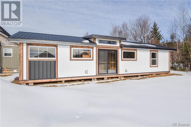 285 P. Savoie Road, House detached with 1 bedrooms, 1 bathrooms and null parking in Tracadie NB | Image 2