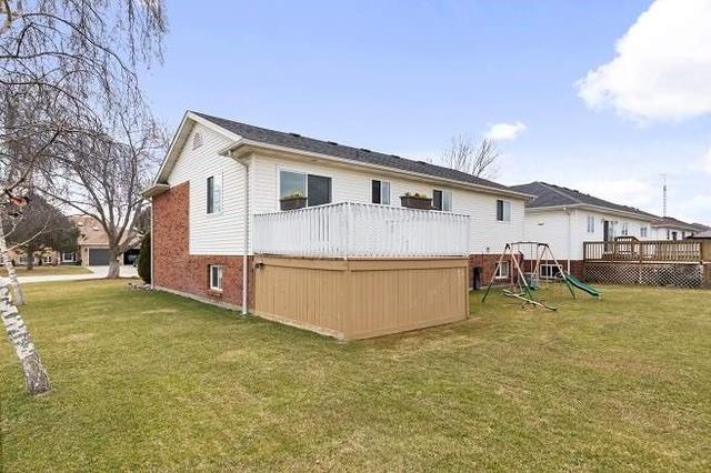 15 Sandy Lake Dr, House detached with 3 bedrooms, 2 bathrooms and 2 parking in Leamington ON | Image 29