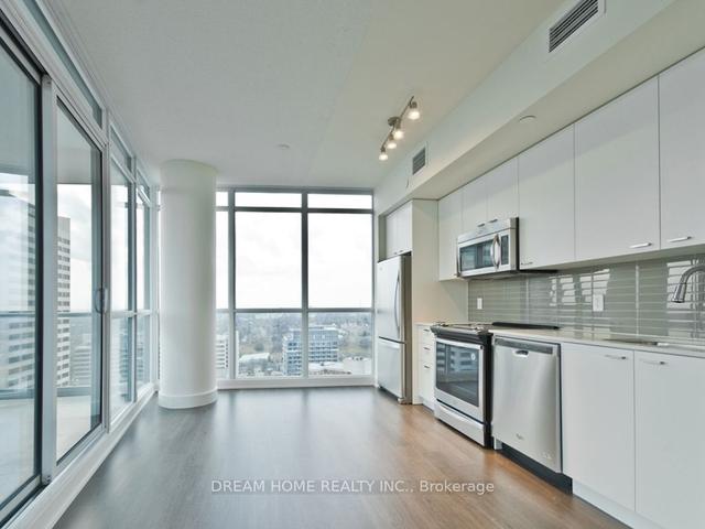 2902 - 30 Roehampton Ave, Condo with 2 bedrooms, 2 bathrooms and 0 parking in Toronto ON | Image 9