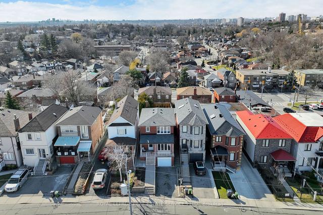 550 Westmount Ave, House detached with 4 bedrooms, 3 bathrooms and 3 parking in Toronto ON | Image 29