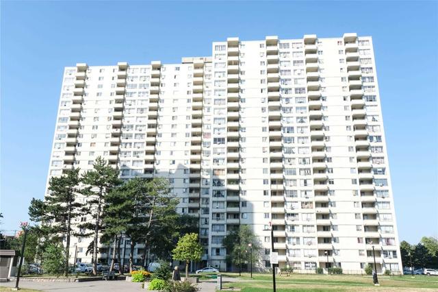 906 - 340 Dixon Rd, Condo with 2 bedrooms, 1 bathrooms and 1 parking in Toronto ON | Image 1