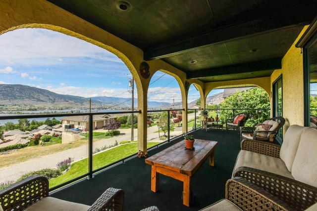 3603 37th Street, House detached with 2 bedrooms, 2 bathrooms and 4 parking in Okanagan Similkameen A BC | Image 11