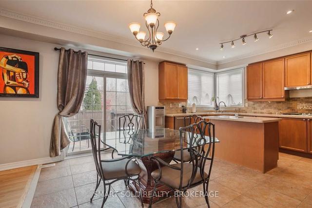 18 Augustine Ave, House detached with 4 bedrooms, 4 bathrooms and 5 parking in Richmond Hill ON | Image 8
