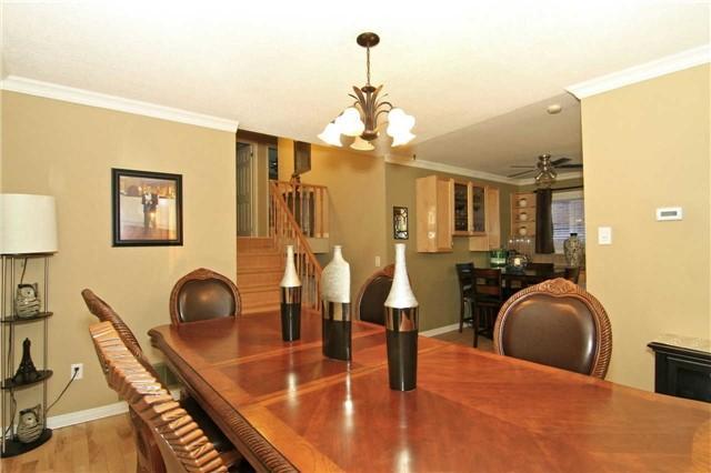 8 Trewartha Cres, House detached with 4 bedrooms, 2 bathrooms and 4 parking in Brampton ON | Image 8