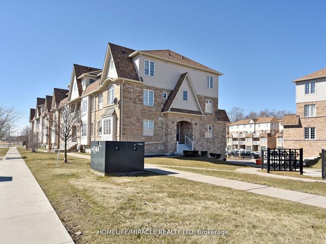 116 - 200 Mclevin Ave, Townhouse with 2 bedrooms, 1 bathrooms and 1 parking in Toronto ON | Image 33