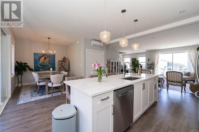 7032 Brailsford Pl, House detached with 5 bedrooms, 4 bathrooms and 4 parking in Sooke BC | Image 19