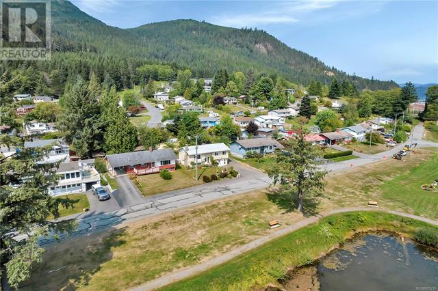 260 Kelsey Way, House detached with 3 bedrooms, 2 bathrooms and 2 parking in Sayward BC | Image 53